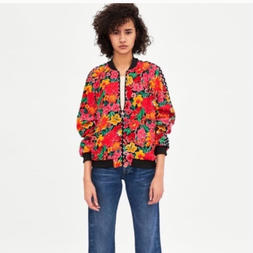 Zara brand new Women's Floral Jacket -
